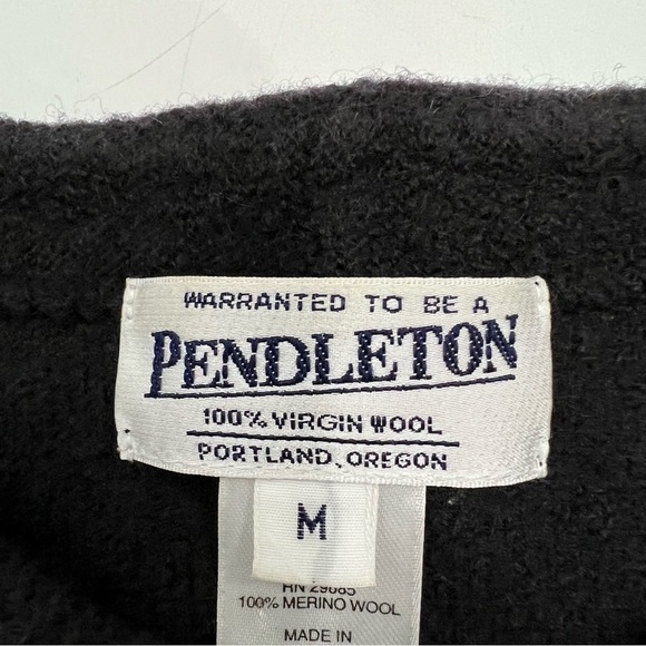 PENDLETON 100% Virgin Wool Black Beaded Cardigan Size Medium - Picture 5 of 10